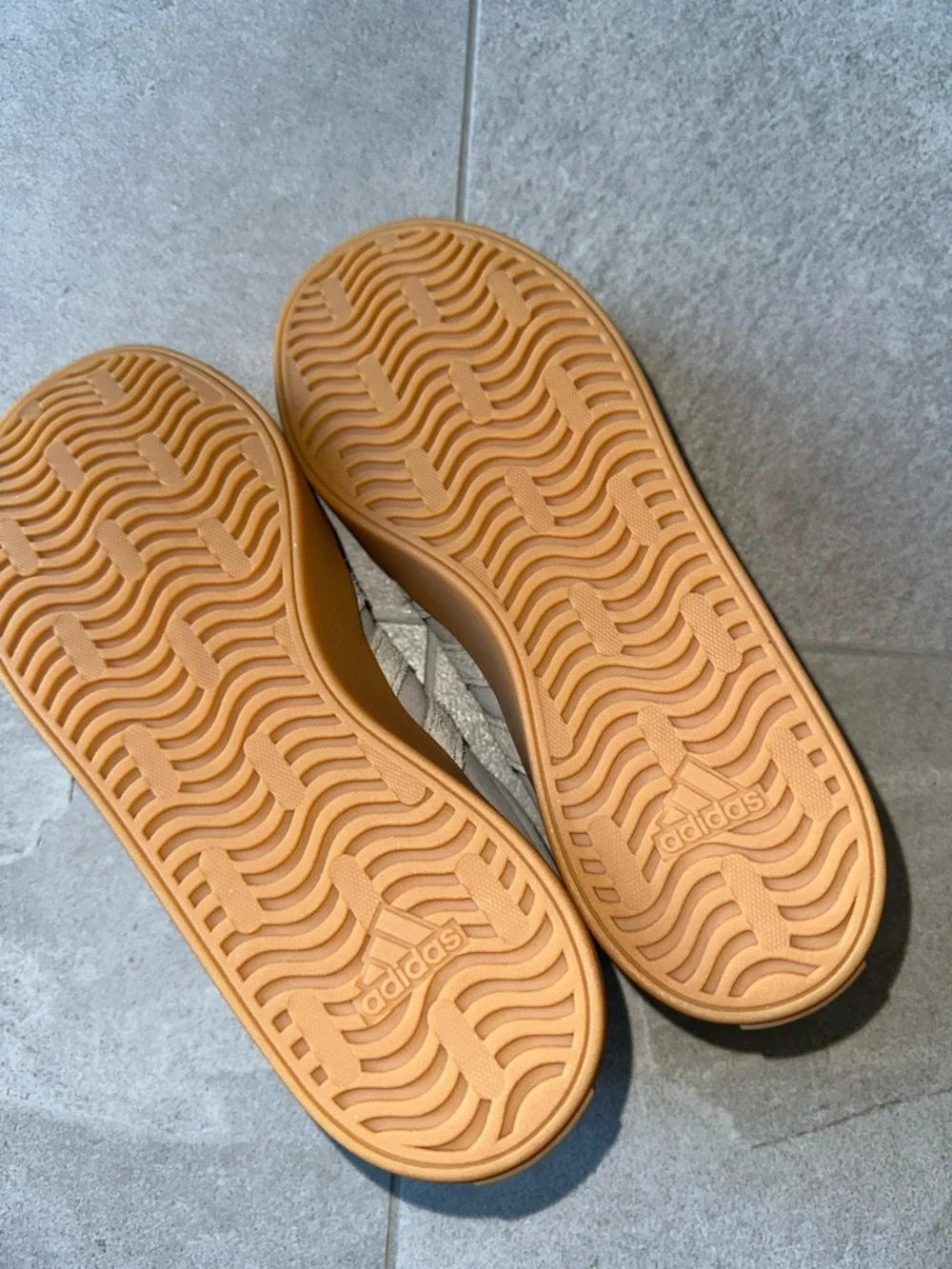 adidas low profile